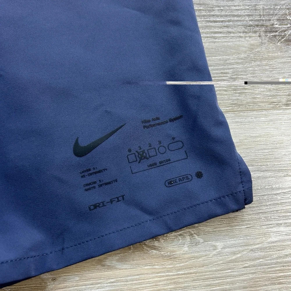 Nike A.P.S. Dri-FIT 6